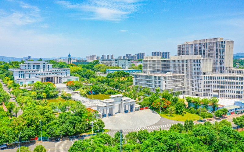 嘉应学院校园实景