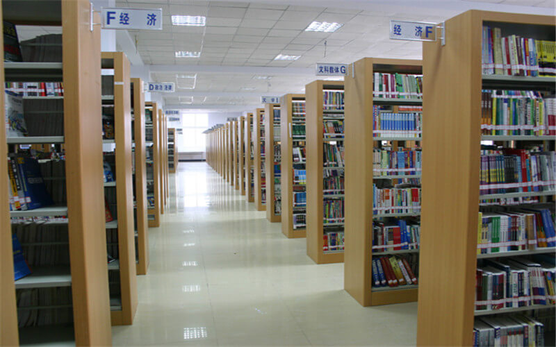 重庆对外经贸学院校园实景
