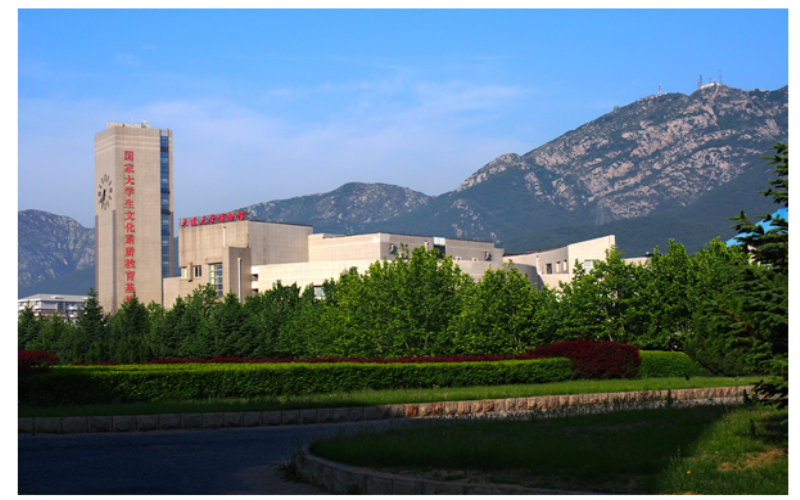 大连大学校园实景