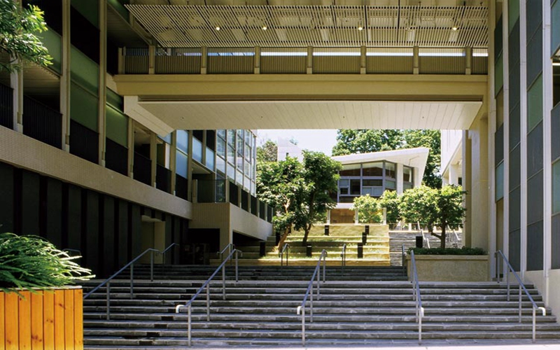 岭南大学校园实景
