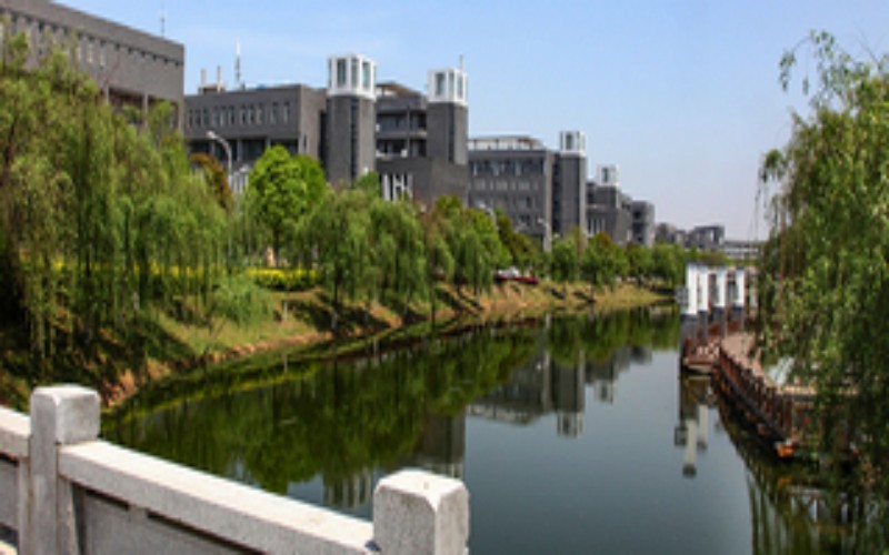 中国药科大学校园实景