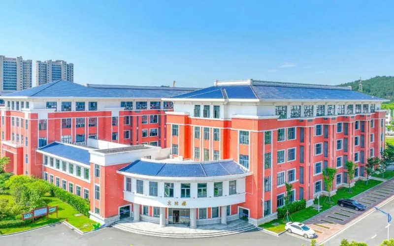 上饶卫生健康职业学院校园实景
