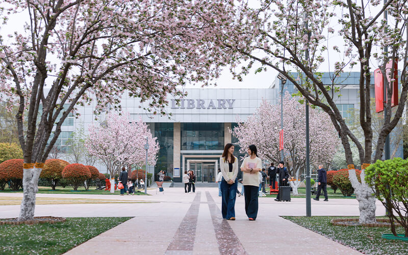 郑州城市职业学院校园实景