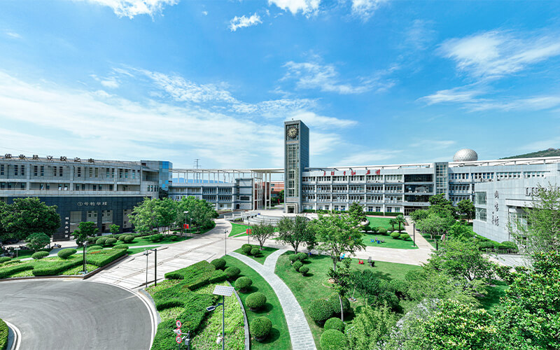 2026年在郑州城市职业学院在山东录取位次是多少相关院校校园环境