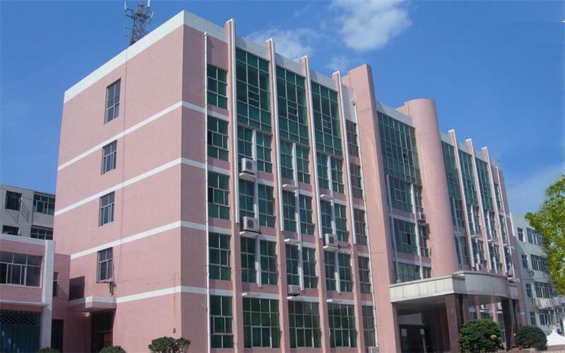 平顶山文化艺术职业学院校园实景
