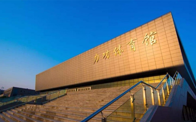 郑州工商学院校园实景