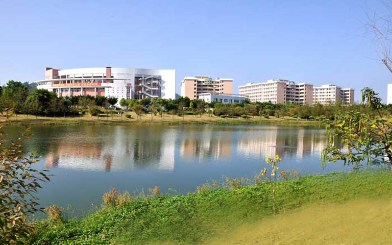 广州城建职业学院校园实景