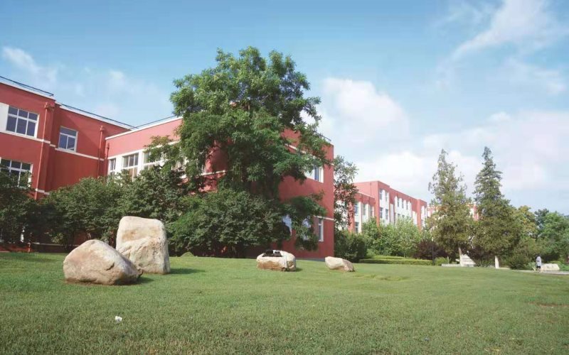 辽宁农业职业技术学院校园实景