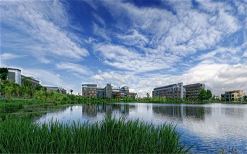 云南师范大学校园实景