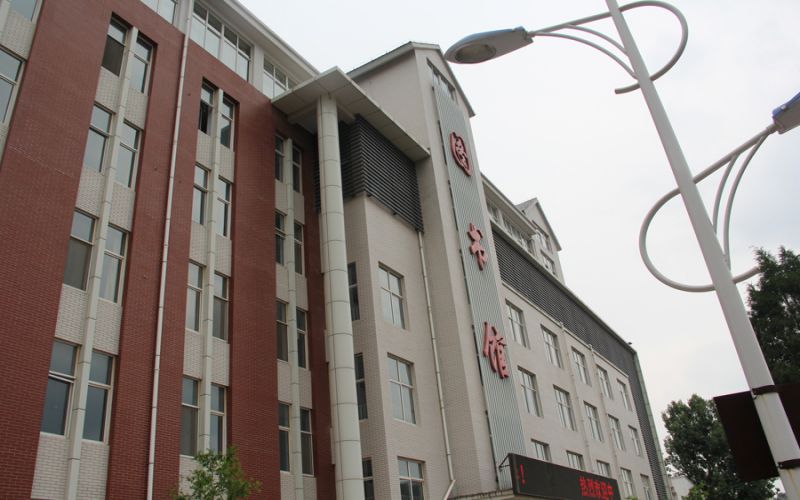 承德护理职业学院校园实景