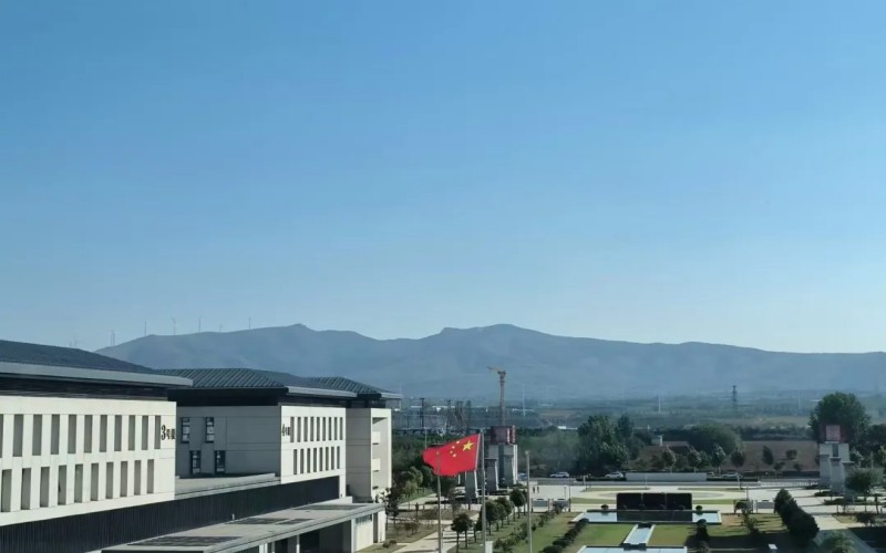 洛阳文化旅游职业学院校园实景
