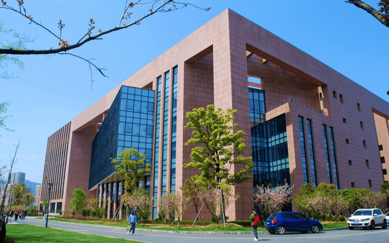 浙江工商大学杭州商学院校园实景