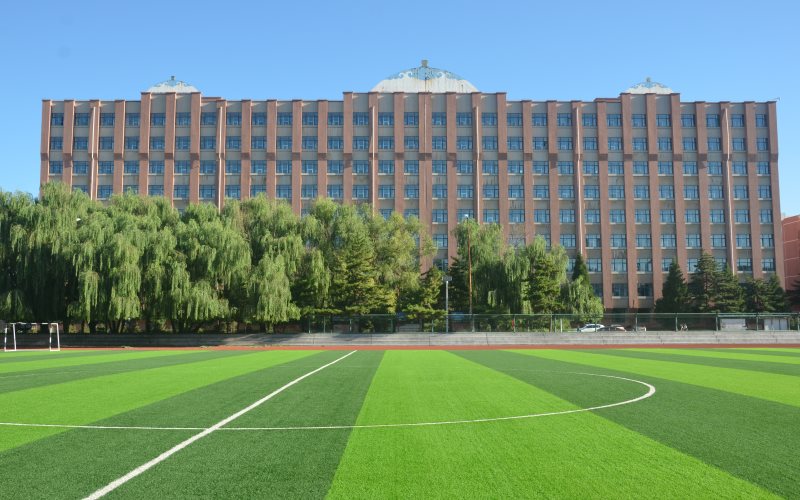 内蒙古开设服装与服饰设计的大学相关院校校园环境