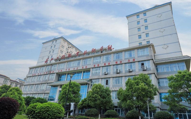 智慧水利技术专业相关院校校园环境