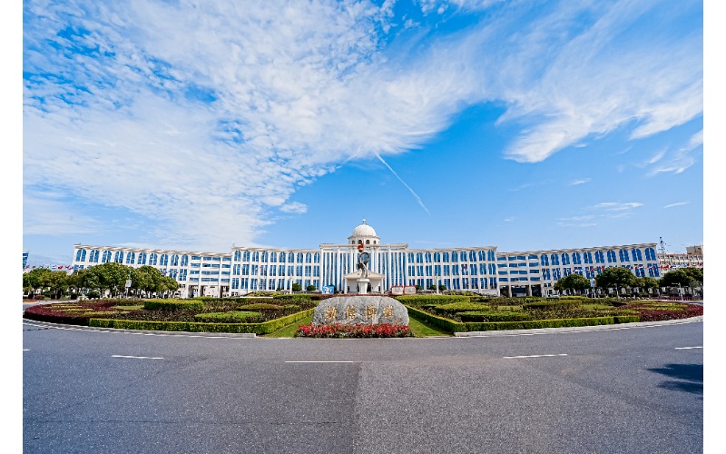 江西服装学院校园实景