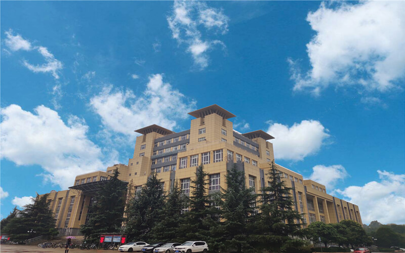 江汉大学校园实景