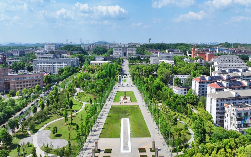 湖南开设法语的大学相关院校校园环境