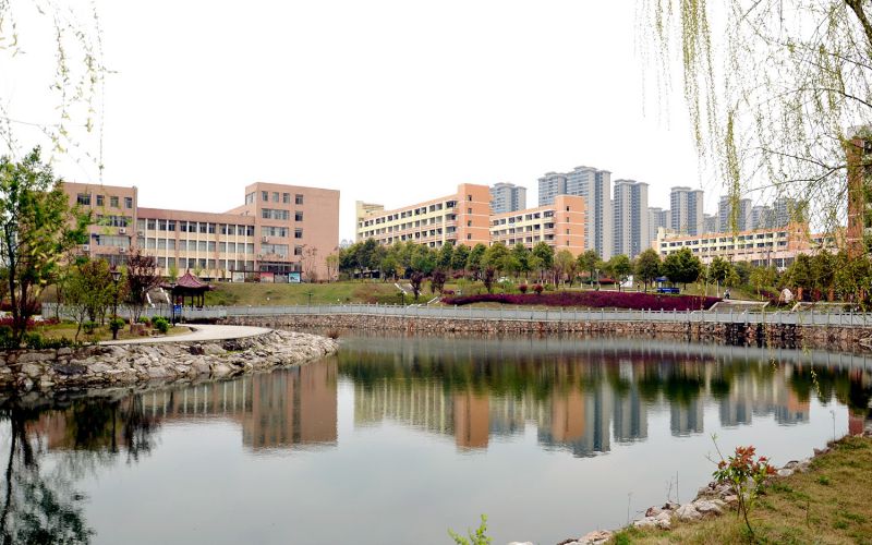 娄底职业技术学院校园实景
