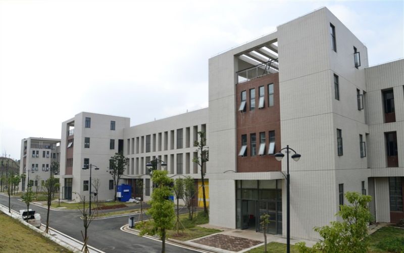 湖南有色金属职业技术学院校园实景