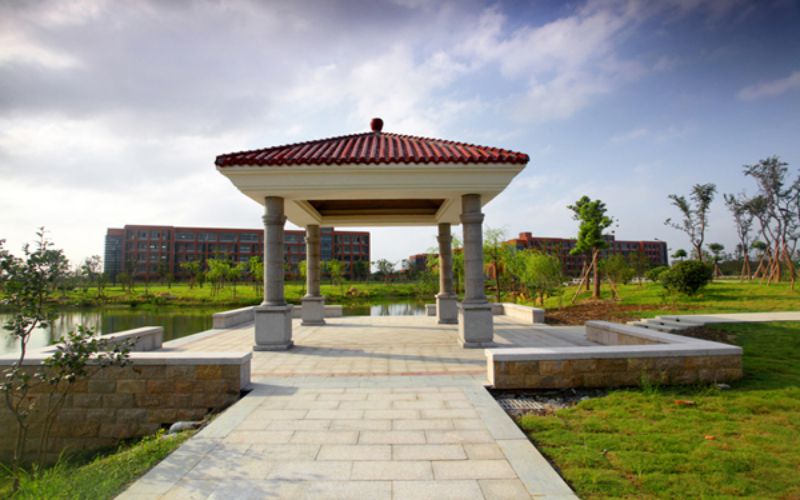 浙江财经大学东方学院校园实景