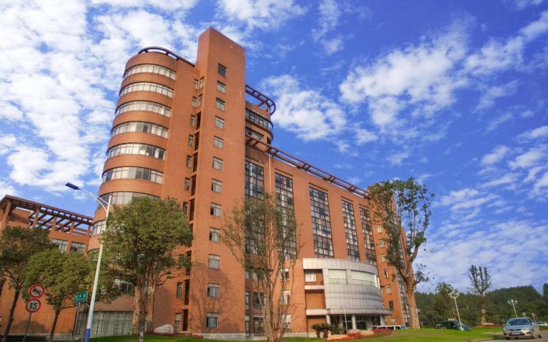 景德镇陶瓷大学校园实景