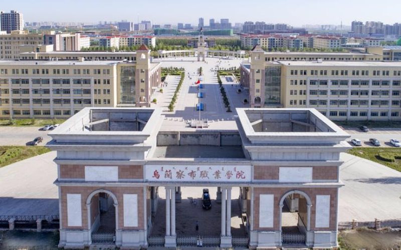 乌兰察布职业学院校园实景