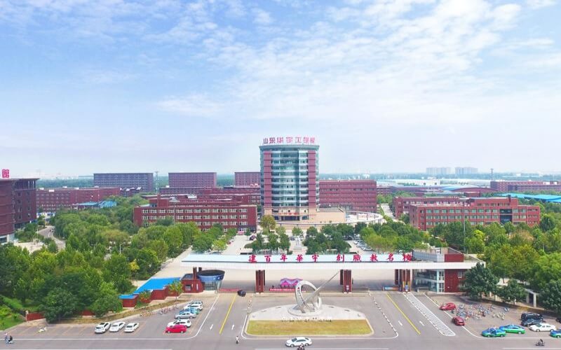 山东开设公共艺术的大学相关院校校园环境