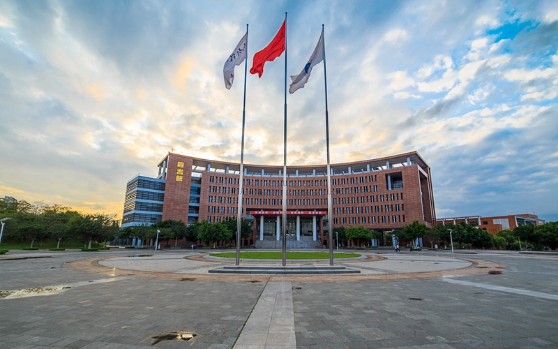 华南理工大学校园实景