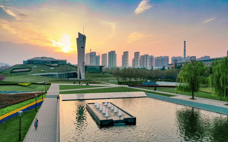 西安欧亚学院校园实景