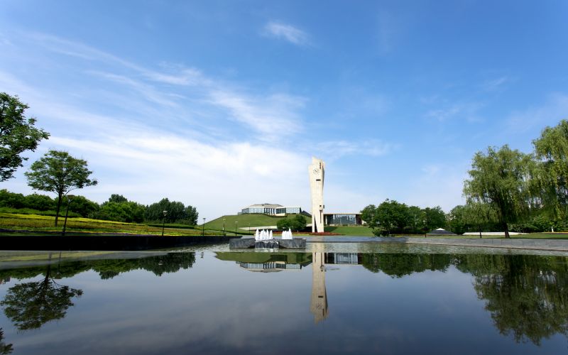 西安欧亚学院校园实景
