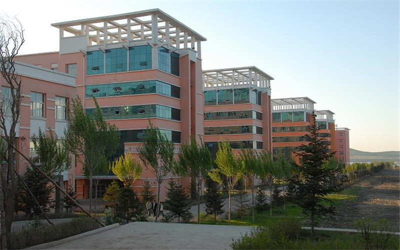 七台河职业学院校园实景