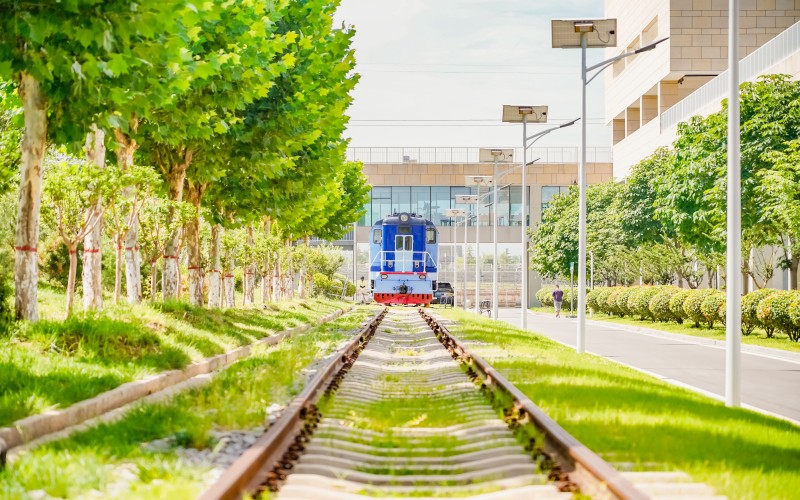 西安汽车职业大学校园实景
