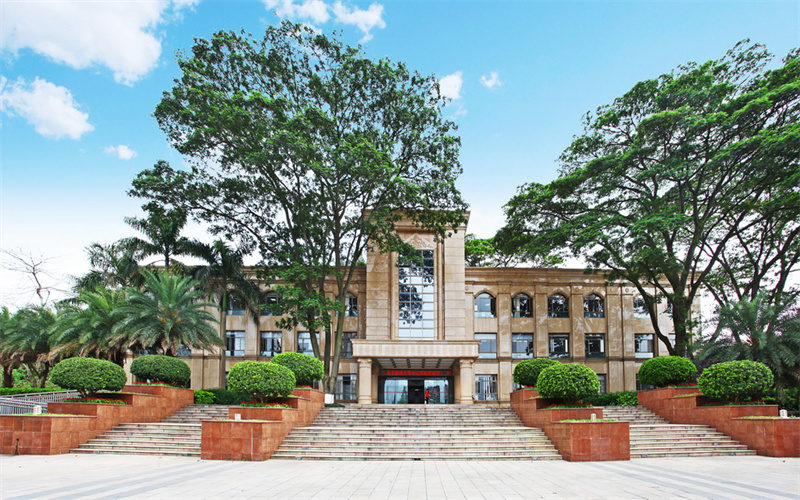电子科技大学中山学院校园环境