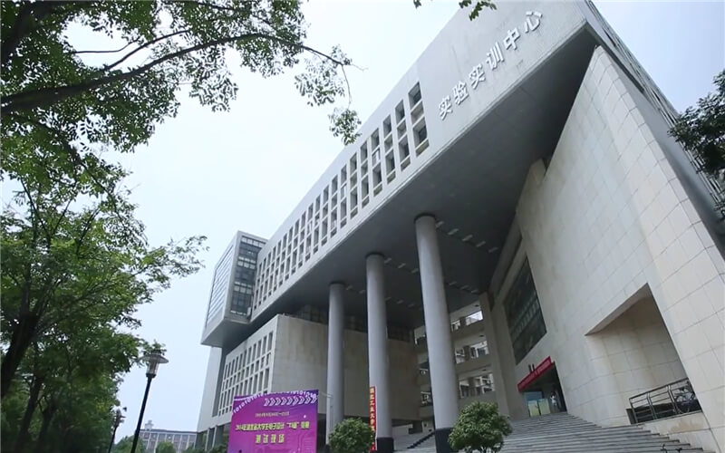 湖北工业大学校园实景