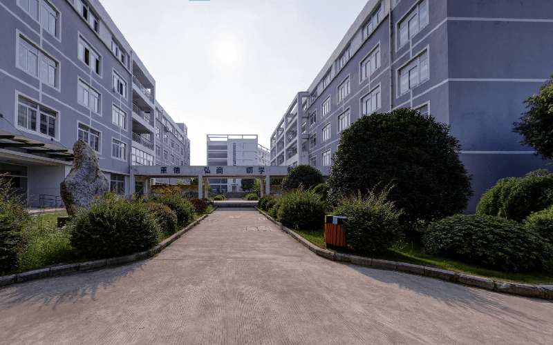徽商职业学院校园实景