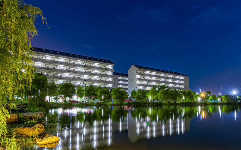 南京师范大学中北学院校园实景