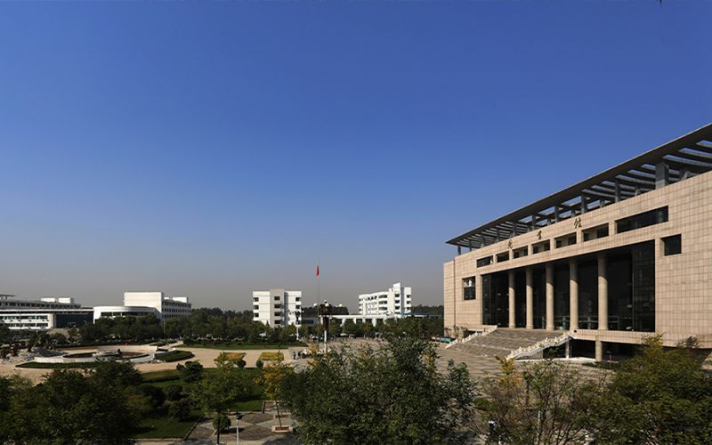 济宁学院校园实景