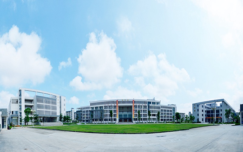 广东茂名幼儿师范专科学校校园实景