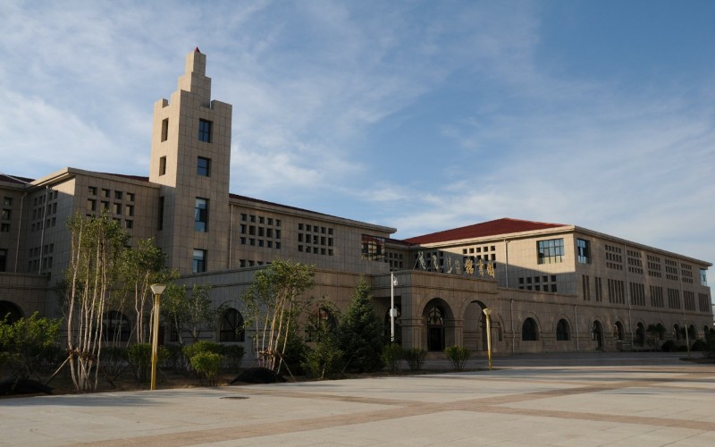 锡林郭勒职业学院校园环境