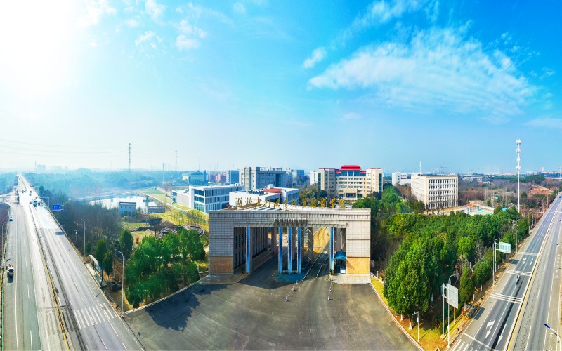 湖北水利水电职业技术学院校园实景