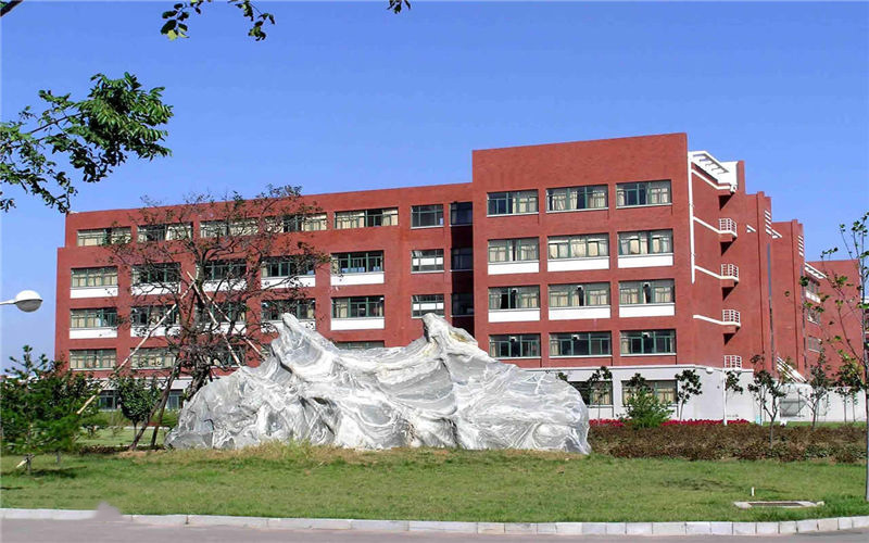 山东科技大学校园实景