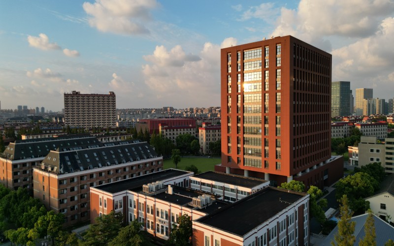上海财经大学校园实景