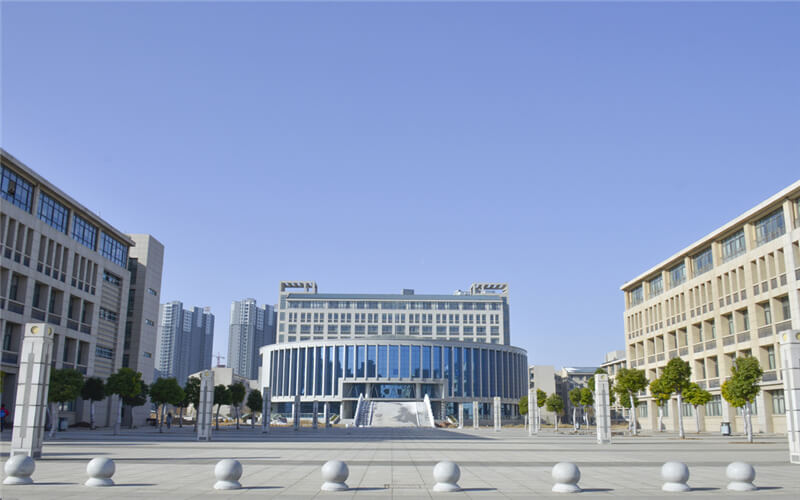 河南开封科技传媒学院校园实景