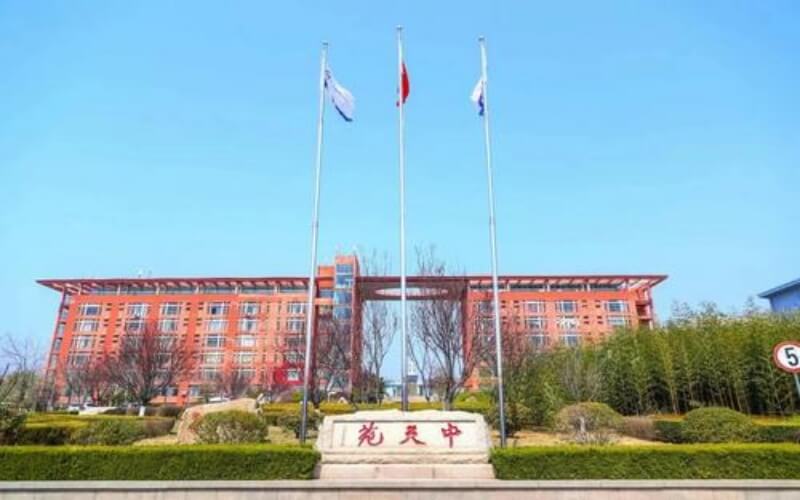 青岛恒星科技学院校园实景