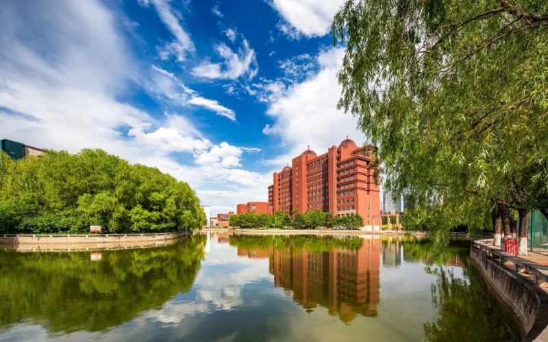 2026年内蒙古大学综合实力怎么样相关院校校园环境