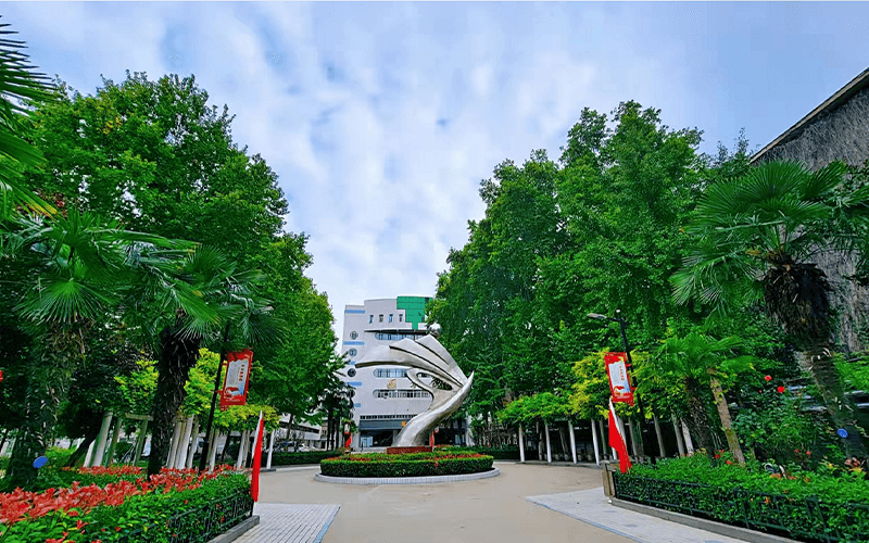 2026年河南工业贸易职业学院在辽宁录取位次是多相关院校校园环境