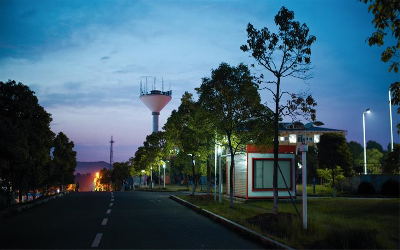 岳阳职业技术学院校园实景