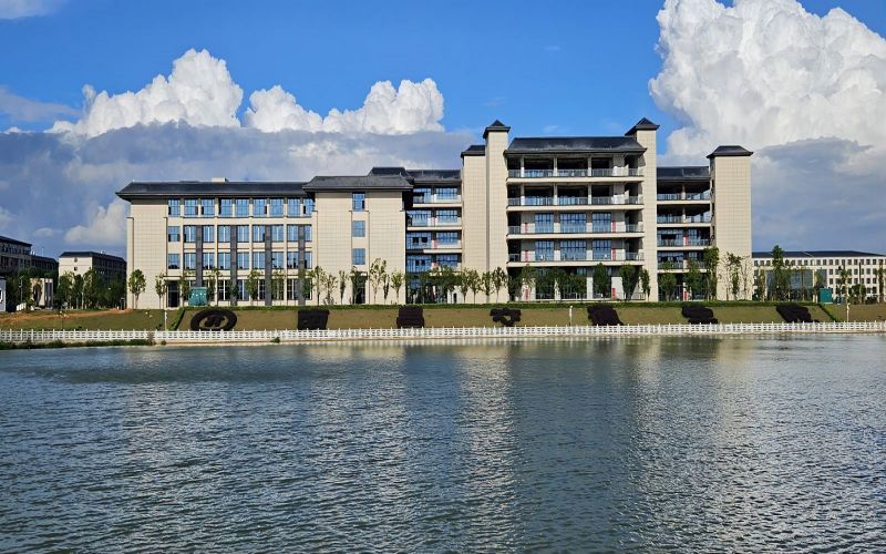 南昌交通学院校园实景