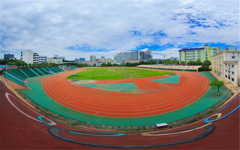 湖北医药学院校园实景