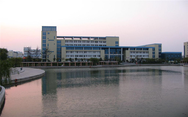 烟台职业学院校园实景